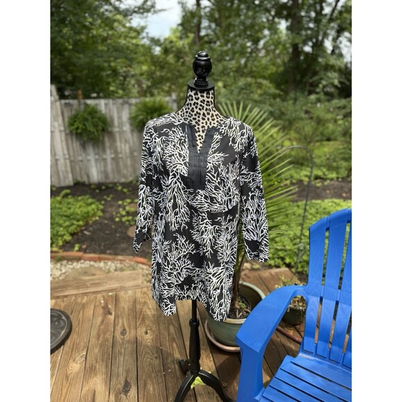 Liz Claiborne Large Tunic Popever Black White Coral Print 3/4 Sleeve Stretch - Picture 1 of 9